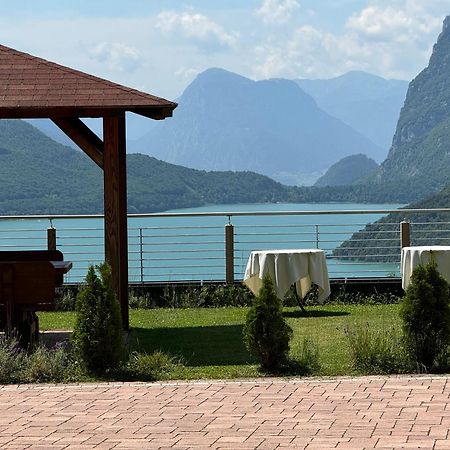 Agriturismo Ai Castioni Molveno Kültér fotó
