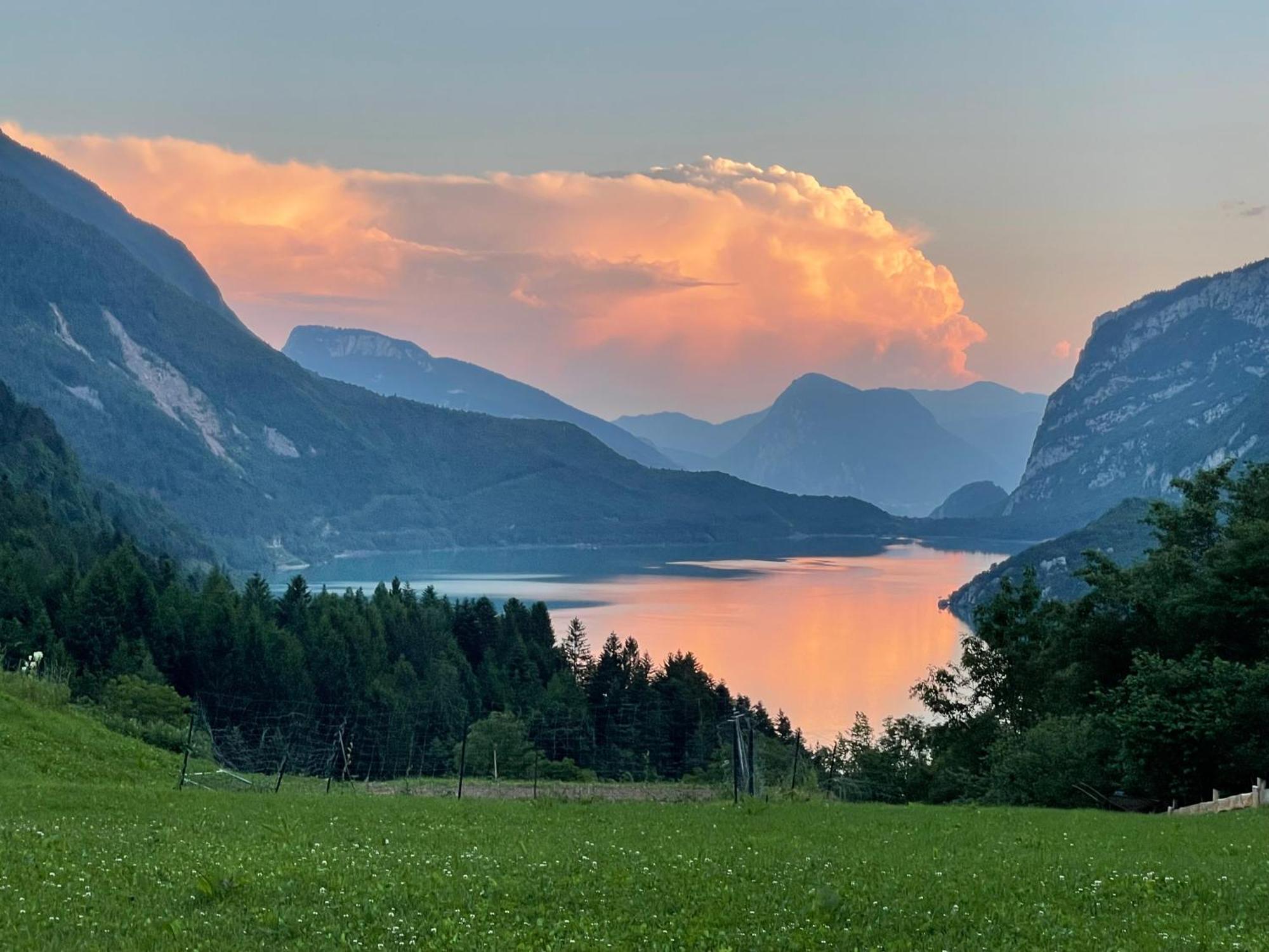 Agriturismo Ai Castioni Molveno Kültér fotó