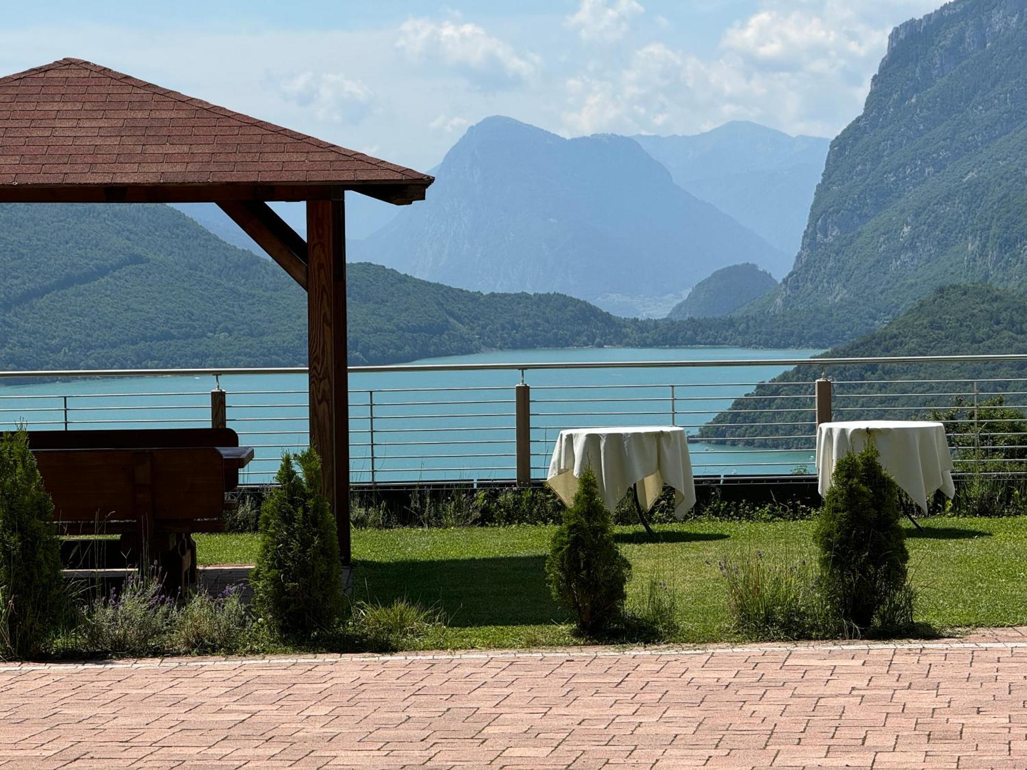 Agriturismo Ai Castioni Molveno Kültér fotó