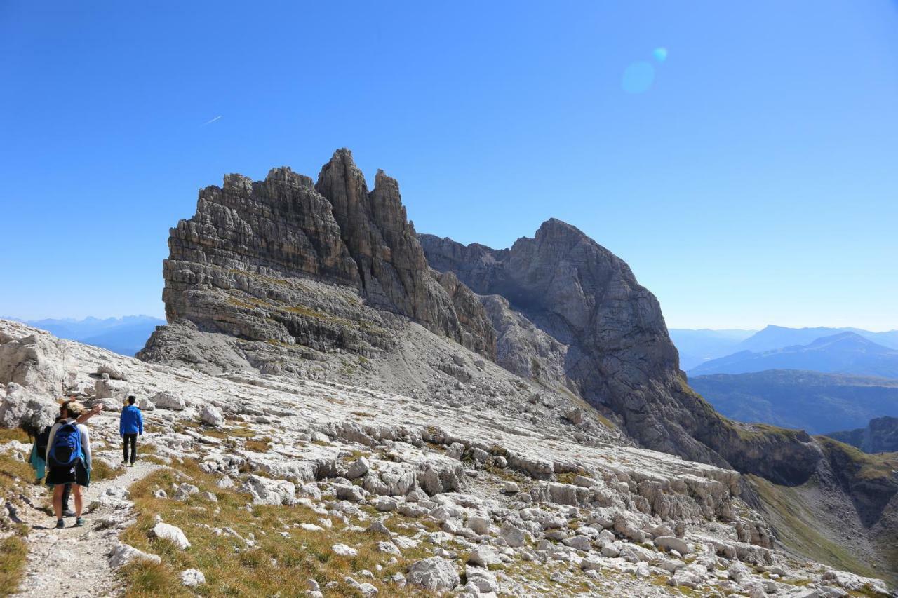 Agriturismo Ai Castioni Molveno Kültér fotó